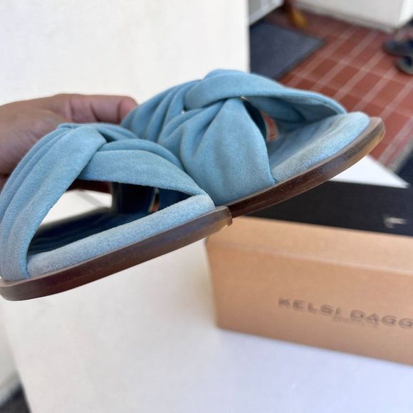 Kelsi Dagger Green Sandals - Picture 5 of 12